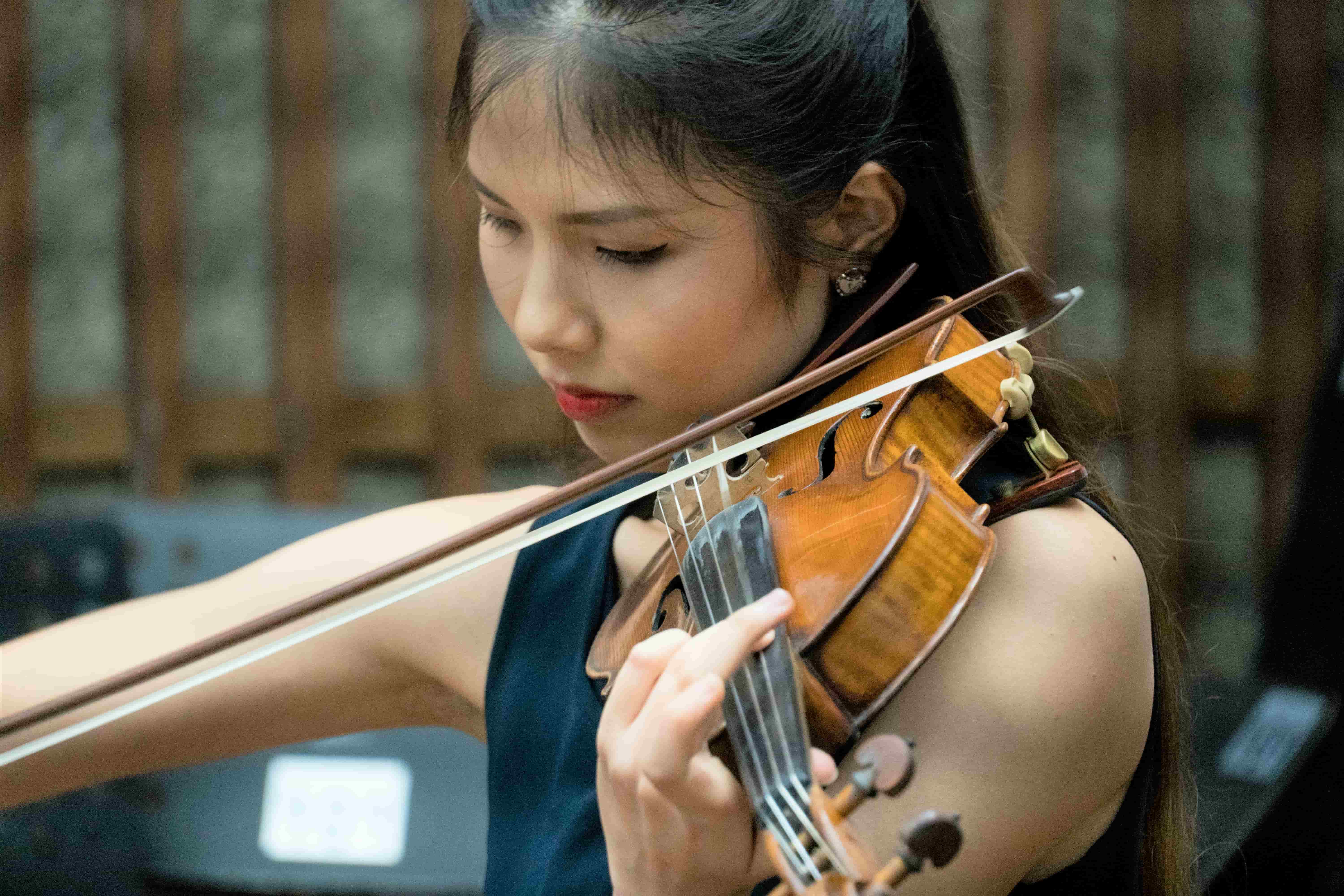 Metropolitan Opera welcomes violinist Angela Wee as its principal associate concertmaster
